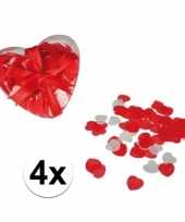 Valentijn rode hartjes bad confetti 80 gram kado
