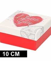 Valentijn rood wit kadodoosje met hart 10 cm vierkant